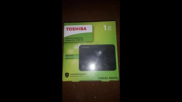 Disque dur externe 1000gb Toshiba 